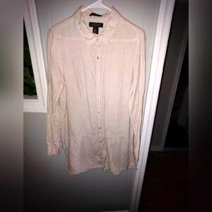 🍄 Tahari Linen Button Down